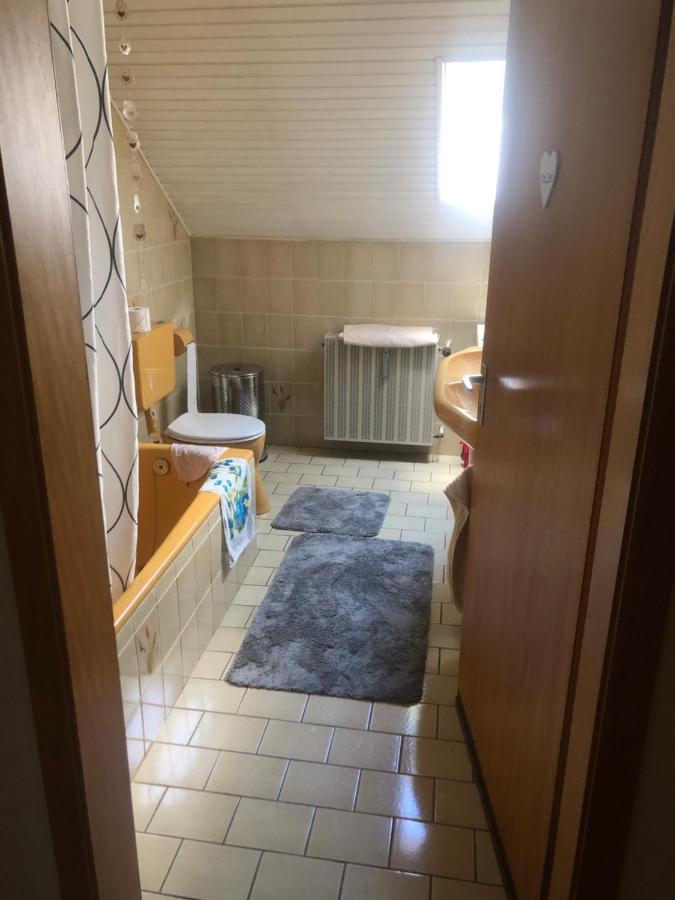 Ironico Homestay 4 Schlafzimmer Ferienwohnung 100 M2 Nahe Bostalsee Eisen  Экстерьер фото